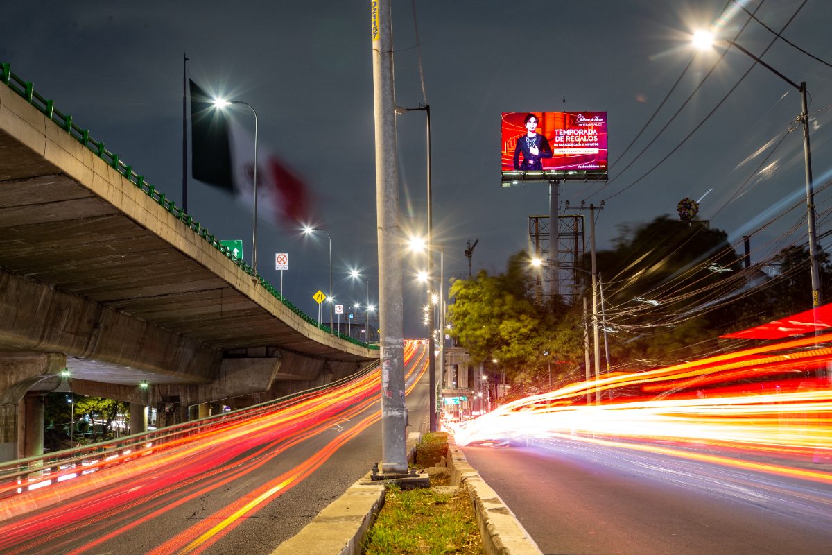 Avenida 123 billboard site in Mexico City managed in SP/ACE OS